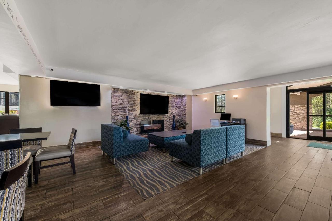 Quality Inn & Suites Airport Charlotte Exteriör bild