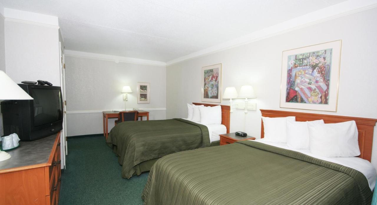 Quality Inn & Suites Airport Charlotte Rum bild
