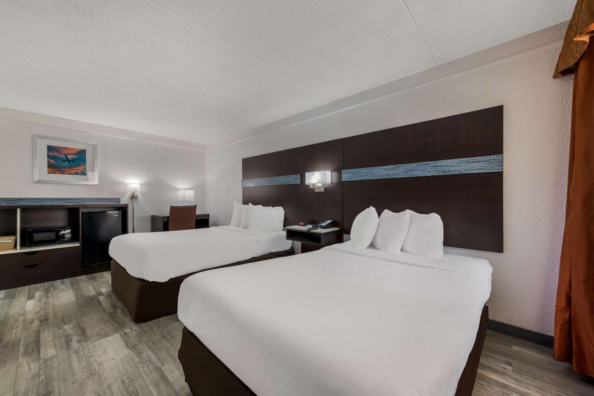 Quality Inn & Suites Airport Charlotte Exteriör bild