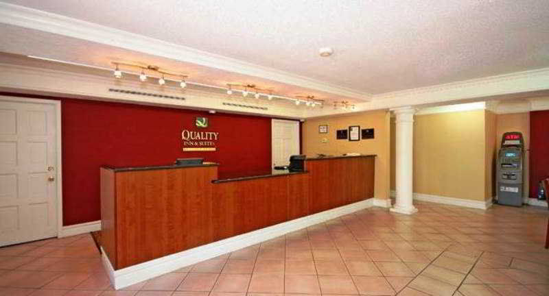 Quality Inn & Suites Airport Charlotte Exteriör bild